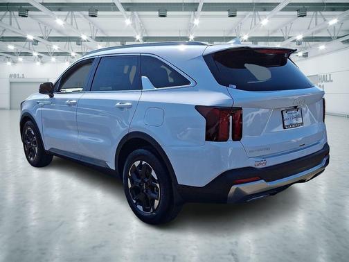 Glacial White Pearl 2026 Kia Sorento S