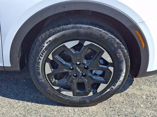 Glacial White Pearl 2026 Kia Sorento S