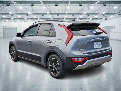 Steel Gray 2026 Kia Niro EX