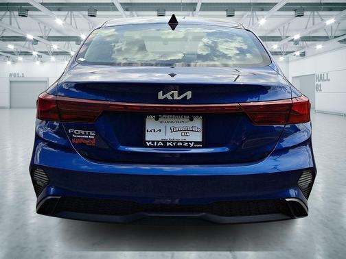 Deep Sea Blue 2022 Kia Forte LXS