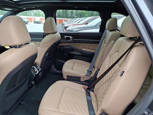 2025 Kia Sorento SX