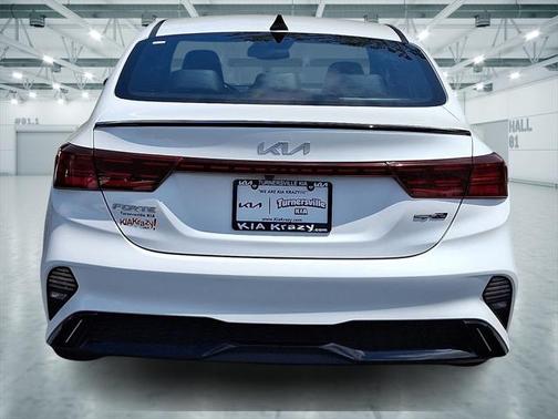 2022 Kia Forte GT-Line