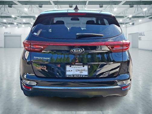 2022 Kia Sportage LX