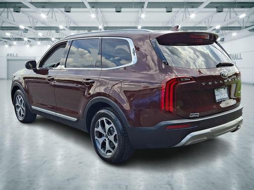 Sangria 2020 Kia Telluride EX
