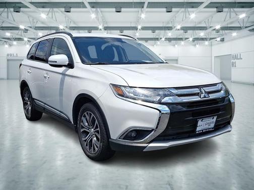 2016 Mitsubishi Outlander SEL