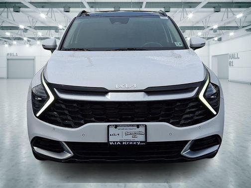 Glacial White Pearl 2023 Kia Sportage SX-Prestige