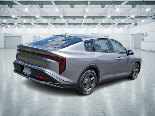 Steel Gray 2026 Kia K4 LXS
