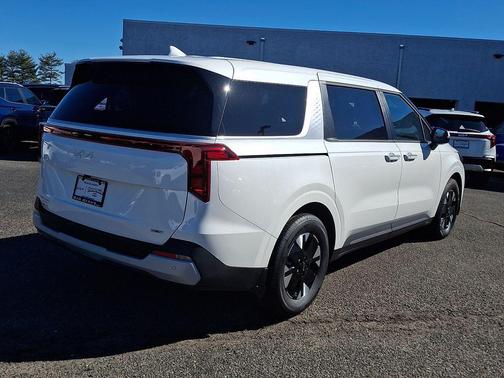 2026 Kia Carnival Hybrid LXS