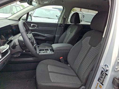 Ivory Silver 2026 Kia Sorento LX