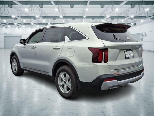 Ivory Silver 2026 Kia Sorento LX