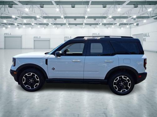 Oxford White 2021 Ford Bronco Sport Outer Banks