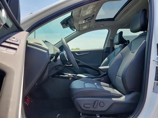 2024 Kia Niro Touring