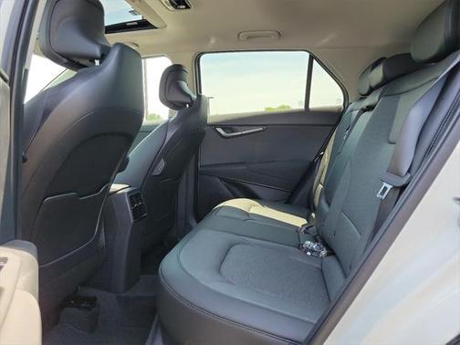 2024 Kia Niro Touring