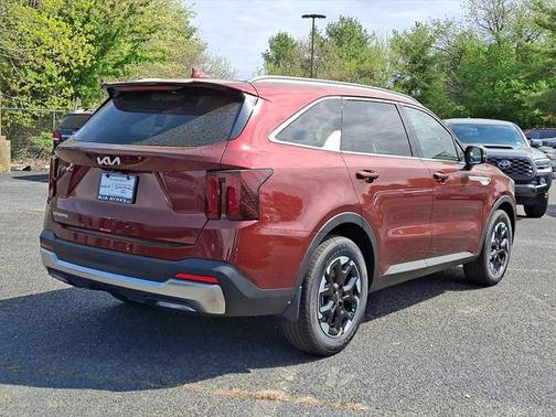 2025 Kia Sorento S