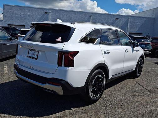 Glacial White Pearl 2026 Kia Sorento S