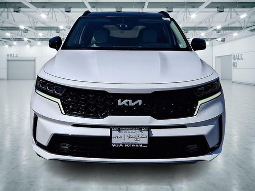 Glacial White Pearl 2023 Kia Sorento SX