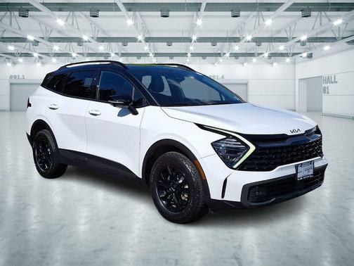 Glacier White Pearl/Ebony Black Roof 2023 Kia Sportage S