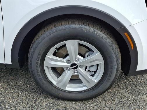 2025 Kia Sorento LX