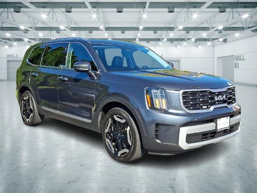 Gravity Gray 2024 Kia Telluride S