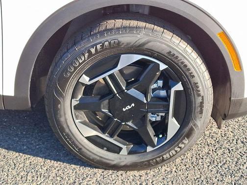 2026 Kia Sportage SX Turbo