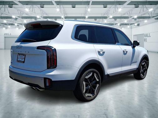 Glacial White Pearl 2023 Kia Telluride EX
