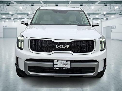 Glacial White Pearl 2023 Kia Telluride EX