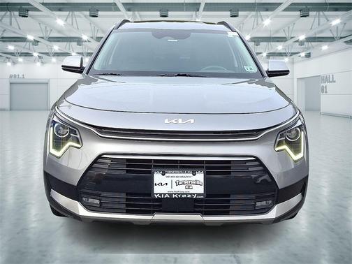 2023 Kia Niro Touring