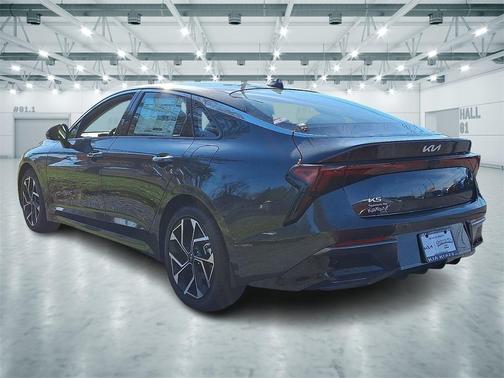 2026 Kia K5 EX