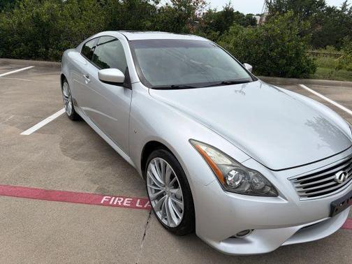 Liquid Platinum 2014 INFINITI Q60 Base