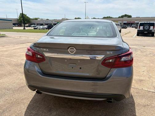 Gun Metallic 2017 Nissan Altima 2.5 SR
