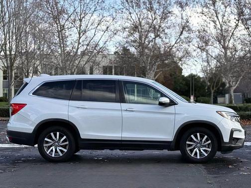 2020 Honda Pilot 2WD EX
