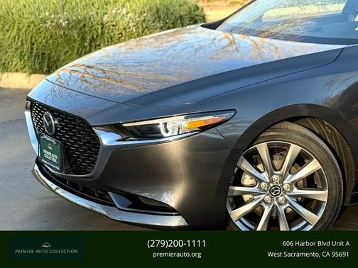 2021 Mazda Mazda3 FWD w/Premium Package