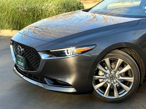 2021 Mazda Mazda3 FWD w/Premium Package