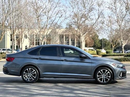 2024 Volkswagen Jetta 1.5T Sport
