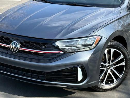 2024 Volkswagen Jetta 1.5T Sport