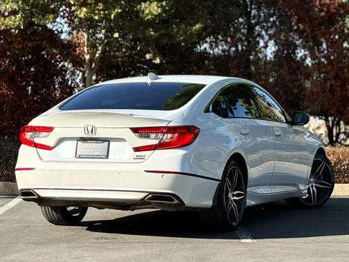 2021 Honda Accord Touring 2.0T