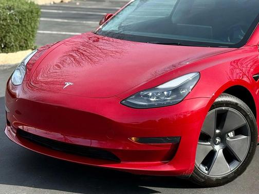2023 Tesla Model 3 Standard Range