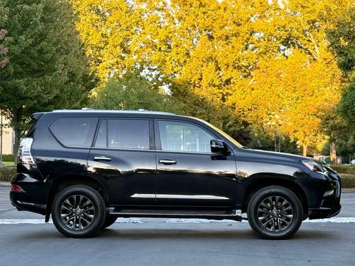 2023 Lexus GX 460 Premium