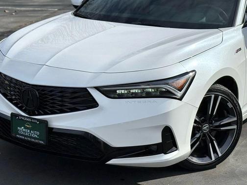Platinum White Pearl 2024 Acura Integra A-SPEC