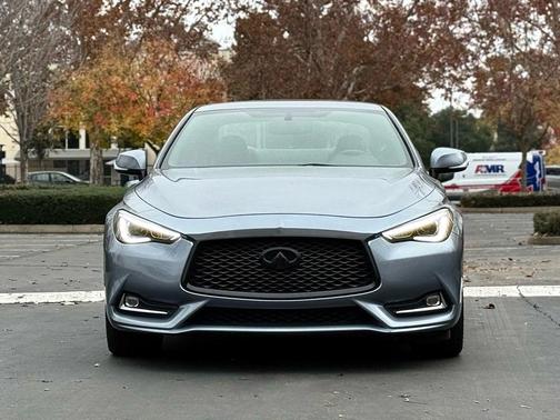 2018 INFINITI Q60 3.0T LUXE