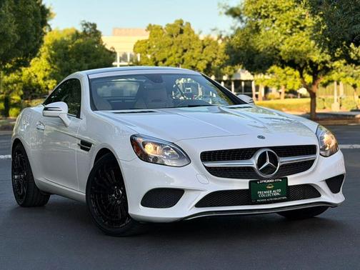 White 2018 Mercedes-Benz SLC 300 Base