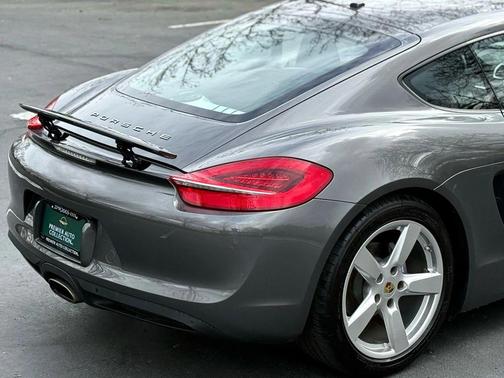 2016 Porsche Cayman Coupe 2D