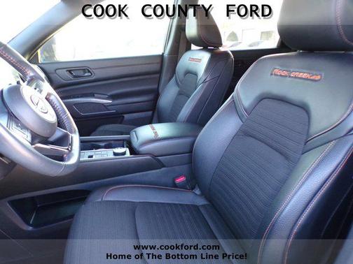 2024 Nissan Pathfinder Rock Creek 4WD