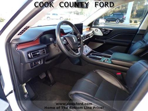 White 2024 Lincoln Aviator Reserve