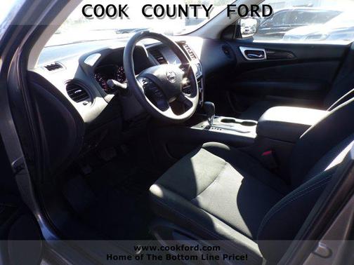 2018 Nissan Pathfinder S