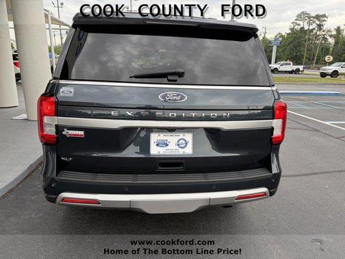 Blue 2024 Ford Expedition XLT