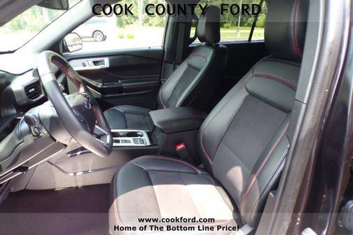 2024 Ford Explorer ST-Line
