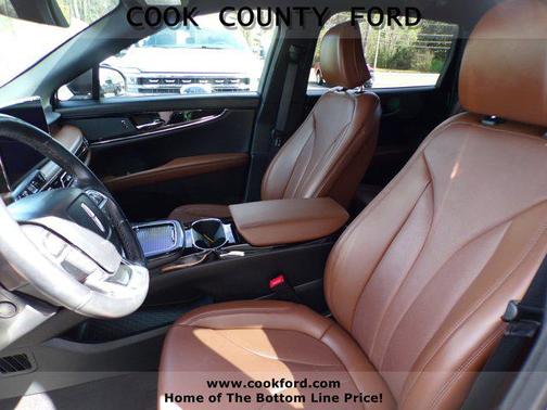 2023 Lincoln Nautilus Reserve