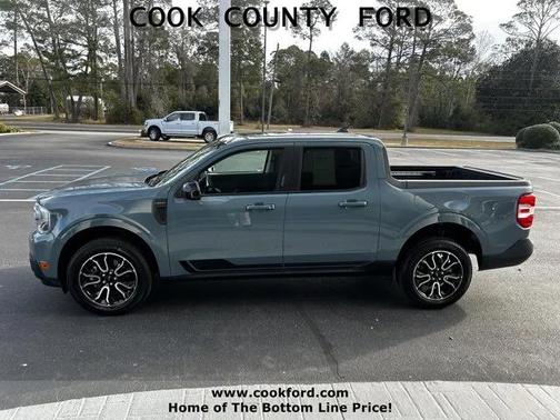 Green 2022 Ford Maverick Lariat