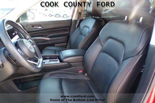 2024 Nissan Pathfinder SL FWD